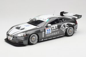Jaguar XKR GT3 Quaife #33 P. Hall FIA GT3 Championship 2008 Minichamps 1:18 150081333 メタル