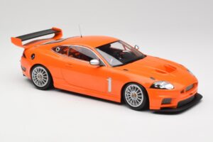 Jaguar XKR GT3 Racing Orange Minichamps 1:18 150081391 メタル - 画像 4/6