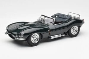 Jaguar XKSS Steve McQueen Personal Car AUTOart 1:18 73526 メタル