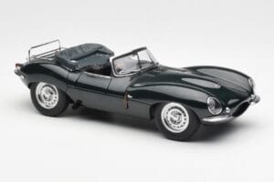 Jaguar XKSS Steve McQueen Personal Car AUTOart 1:18 73526 メタル - 画像 6/8