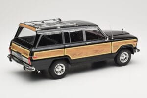 Jeep Grand Wagoneer ブラック KK-Scale 1:18 KKDC181113 メタル - 画像 2/6