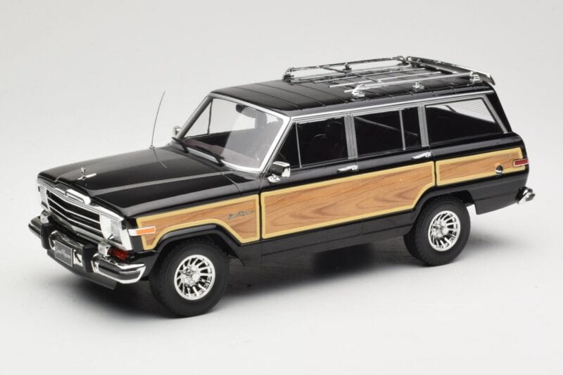 Jeep Grand Wagoneer ブラック KK-Scale 1:18 KKDC181113 メタル