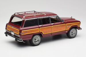 Jeep Grand Wagoneer Classic レッド AUTOart 1:18 74002 メタル - 画像 3/8