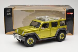 Jeep Rescue Concept グリーン Maisto 1:18 36699-M1 メタル - 画像 8/8