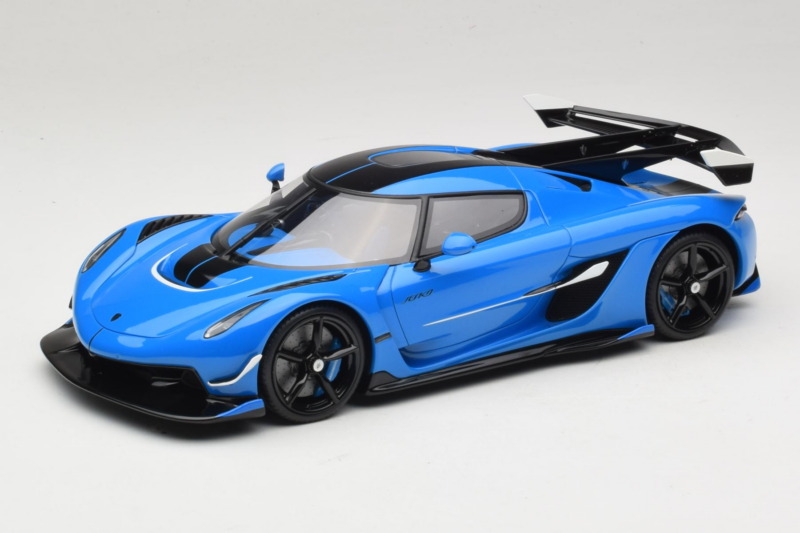 Koenigsegg Jesko Blahaj GT Spirit 1:18 GT1002 レジン