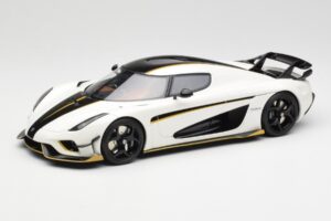 Koenigsegg Regera クリスタルホワイト GT Spirit 1:18 GT913 レジン