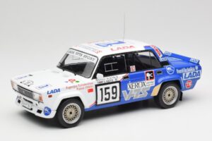 Lada 2105 VFTS #159 E. Tumalevicius 1000 Lakes Rally 1987 IXO 1:18 18RMC181B メタル