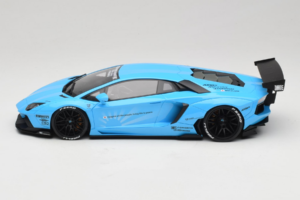 Lamborghini Aventador Liberty Walk ブルー GT Spirit 1:18 GT073 レジン - 画像 3/6