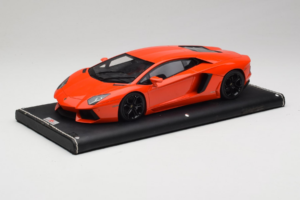 Lamborghini Aventador オレンジ MR Collection 1:18 LAMB064 レジン - 画像 2/6