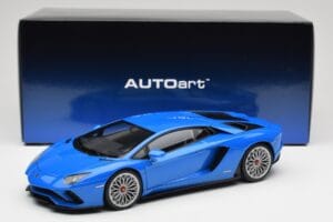 Lamborghini Aventador S LP740-4 Blue Nila AUTOart 1:18 79134 メタル - 画像 8/8