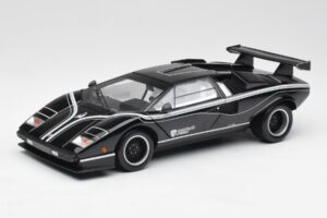 Lamborghini Countach LP500S ブラック Kyosho 1:18 08326K メタル