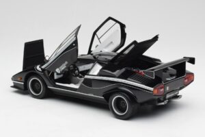 Lamborghini Countach LP500S ブラック Kyosho 1:18 08326K メタル - 画像 5/8