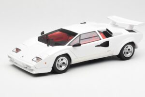 Lamborghini Countach LP500S ホワイト Kyosho 1:18 08320E メタル