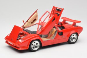 Lamborghini Countach レッド Bburago 1:18 3047-M1 メタル - 画像 2/8