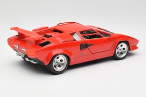 Lamborghini Countach レッド Bburago 1:18 3047-M1 メタル - 画像 3/8