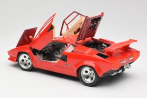 Lamborghini Countach レッド Bburago 1:18 3047-M1 メタル - 画像 5/8