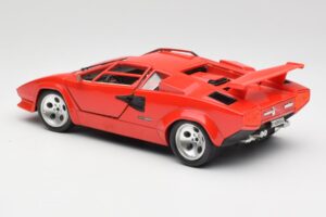 Lamborghini Countach レッド Bburago 1:18 3047-M1 メタル - 画像 7/8
