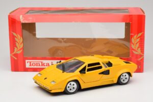 Lamborghini Countach TC イエロー Tonka 1:18 09035-R1 メタル - 画像 8/8