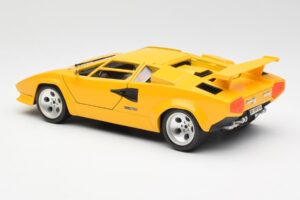 Lamborghini Countach イエロー Bburago 1:18 3037 メタル - 画像 7/8