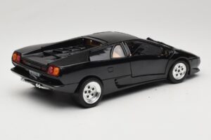 Lamborghini Diablo ブラック Tonka 1:18 09035-M1 メタル - 画像 3/8