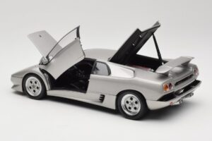 Lamborghini Diablo シルバー AUTOart 1:18 70071 メタル - 画像 5/8