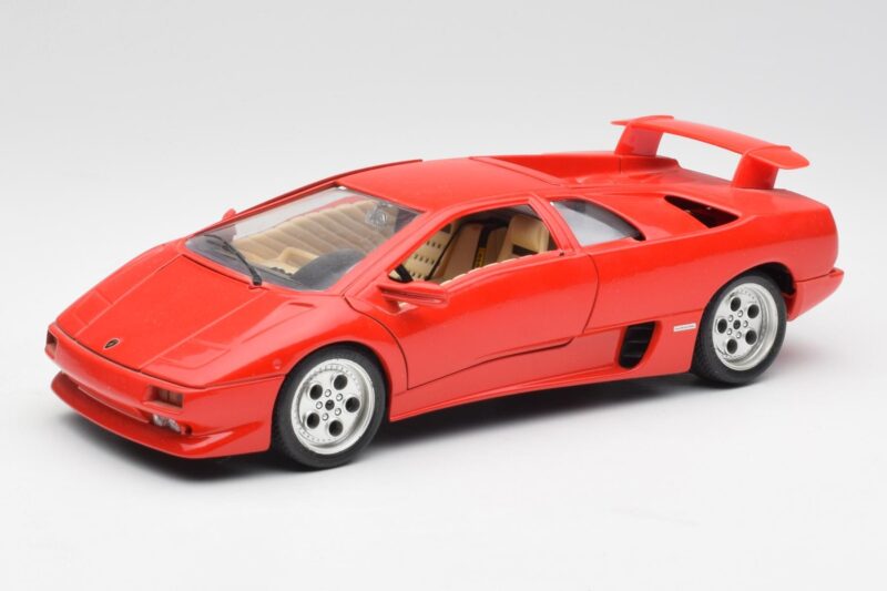 Lamborghini Diablo レッド Bburago 1:18 3028-M1 メタル