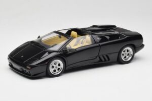 Lamborghini Diablo Roadster ブラック AUTOart 1:18 70093-R1 メタル - 画像 3/10