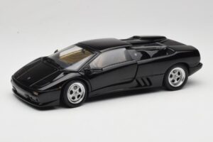 Lamborghini Diablo Roadster ブラック AUTOart 1:18 70093-R1 メタル