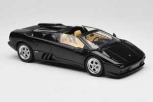 Lamborghini Diablo Roadster ブラック AUTOart 1:18 70093-R1 メタル - 画像 7/10