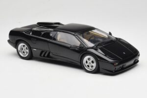 Lamborghini Diablo Roadster ブラック AUTOart 1:18 70093-R1 メタル - 画像 8/10