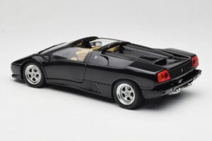 Lamborghini Diablo Roadster ブラック AUTOart 1:18 70093-R1 メタル - 画像 9/10