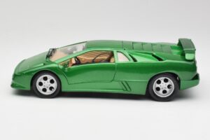 Lamborghini Diablo SE グリーン Maisto 1:18 50303 メタル - 画像 4/8