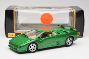Lamborghini Diablo SE グリーン Maisto 1:18 50303 メタル - 画像 8/8