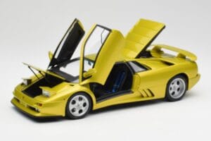 Lamborghini Diablo SE30 Anniversary Edition イエロー スパイダー AUTOart 1:18 79157 メタル - 画像 2/8