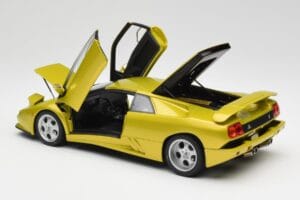 Lamborghini Diablo SE30 Anniversary Edition イエロー スパイダー AUTOart 1:18 79157 メタル - 画像 5/8