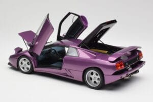 Lamborghini Diablo SE30 Anniversary Edition メタリックパープル AUTOart 1:18 79158 メタル - 画像 5/8