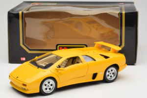 Lamborghini Diablo イエロー Bburago 1:18 3041-M2 メタル - 画像 8/8