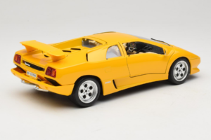 Lamborghini Diablo イエロー Bburago 1:18 3041 メタル - 画像 3/8