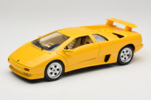 Lamborghini Diablo イエロー Bburago 1:18 3041-M2 メタル
