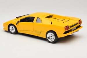 Lamborghini Diablo イエロー Tonka 1:18 09035 メタル - 画像 7/8