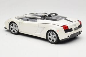 Lamborghini Gallardo Concept S ホワイト Motormax 1:18 79156 メタル - 画像 7/8