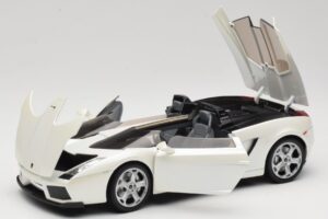 Lamborghini Gallardo Concept ホワイト Mondo Motors 1:18 146432 メタル - 画像 2/8