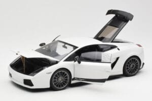 Lamborghini Gallardo Superleggera Monocerus メタリック ホワイト AUTOart 1:18 74585 メタル - 画像 2/8