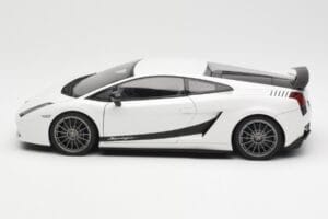 Lamborghini Gallardo Superleggera Monocerus メタリック ホワイト AUTOart 1:18 74585 メタル - 画像 4/8