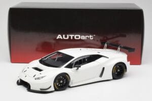 Lamborghini Huracan GT3 ホワイト AUTOart 1:18 81527 メタル - 画像 8/8