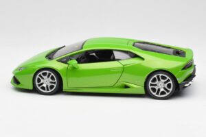 Lamborghini Huracan LP610-4 グリーン Bburago 1:18 18-11038 メタル - 画像 4/8