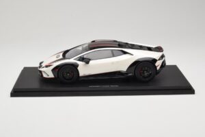 Lamborghini Huracan Sterrato No. 63 ホワイト TopSpeed 1:18 TS0610 レジン - 画像 3/6