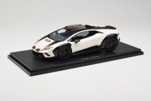 Lamborghini Huracan Sterrato No. 63 ホワイト TopSpeed 1:18 TS0610 レジン