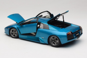 Lamborghini Murcielago 40th Anniversary Verde Artemis AUTOart 1:18 74515 メタル - 画像 5/9