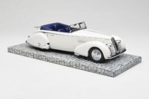 Lancia Astura Tipo 233 Corto ホワイト Minichamps 1:18 107125330 レジン - 画像 4/6